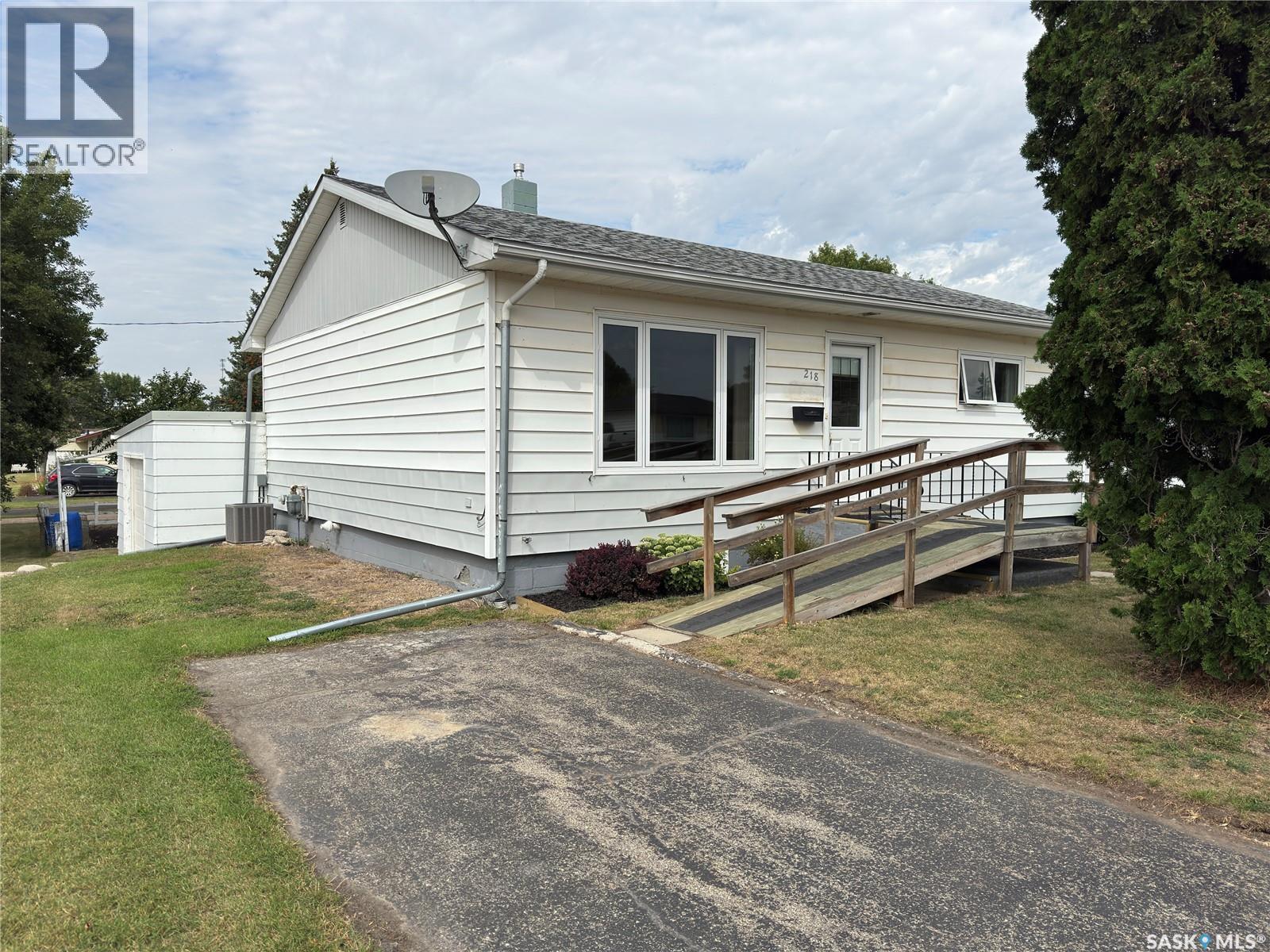 218 Downey Street, Strasbourg, SK