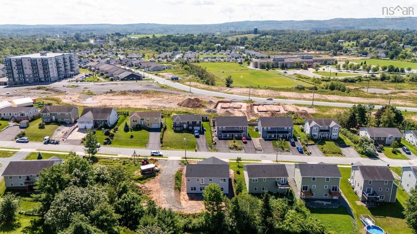 75 Burgess Crescent, Windsor, NS