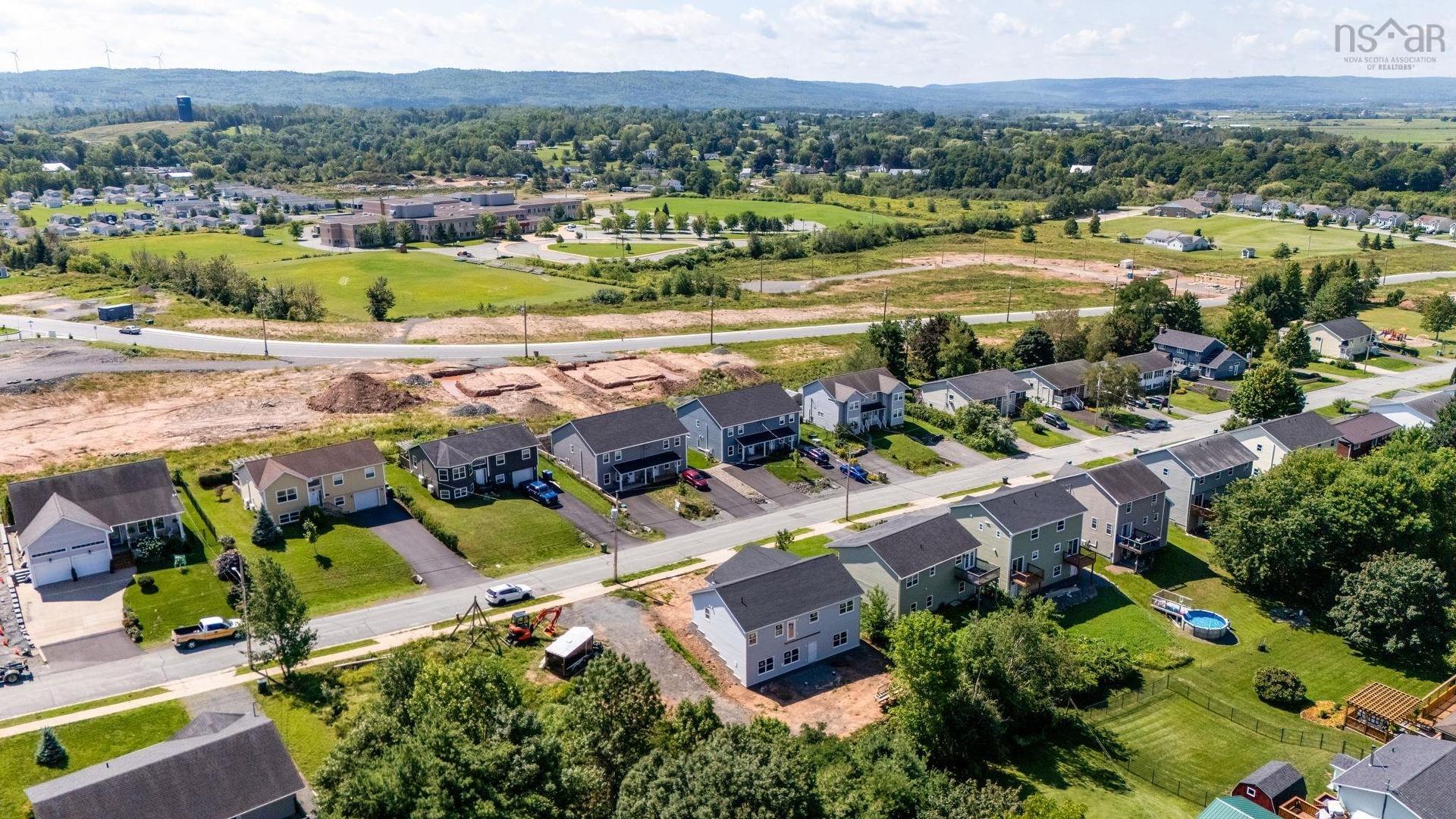 75 Burgess Crescent, Windsor, NS