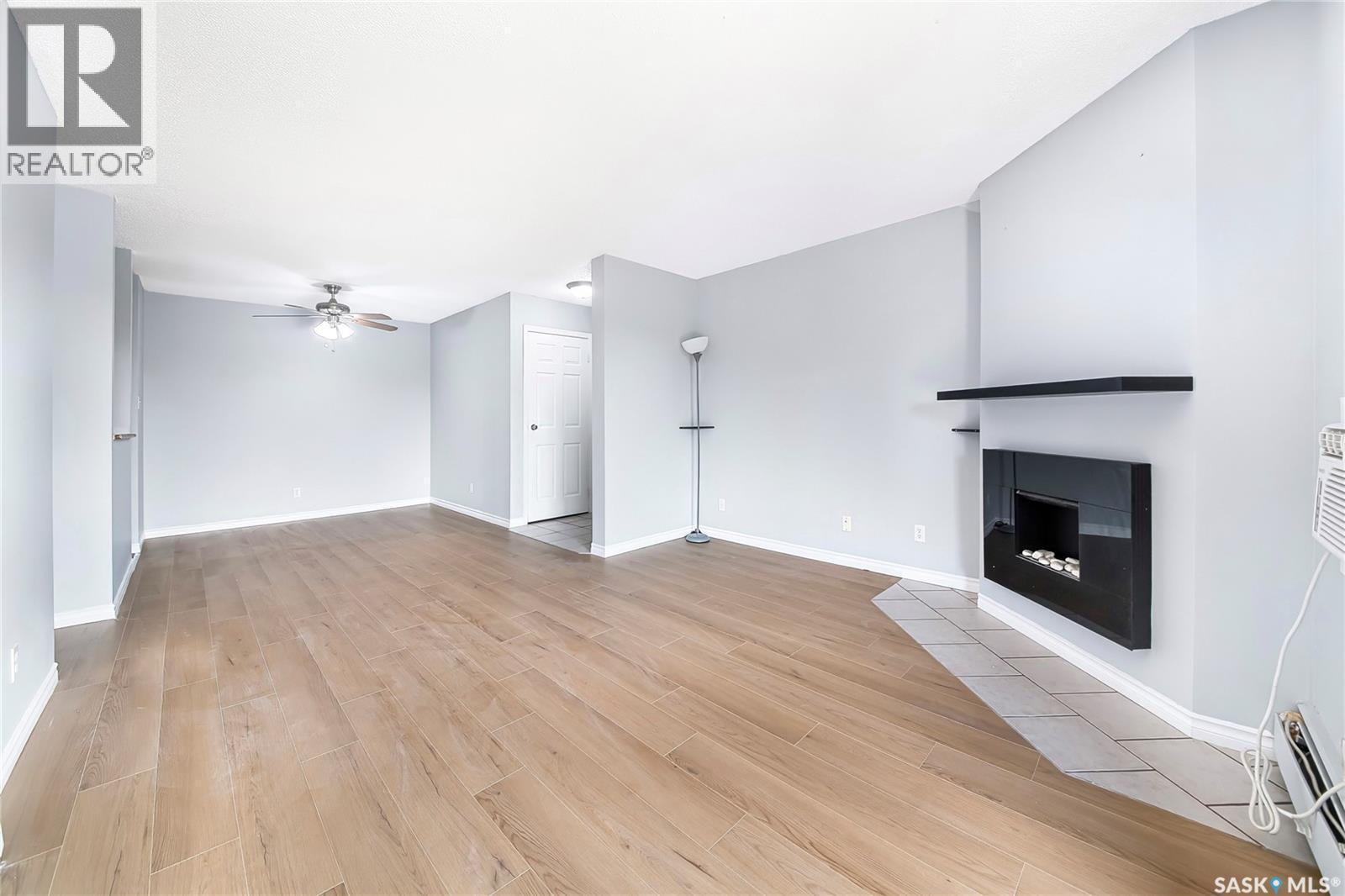 301 335 Kingsmere Boulevard, Saskatoon, SK