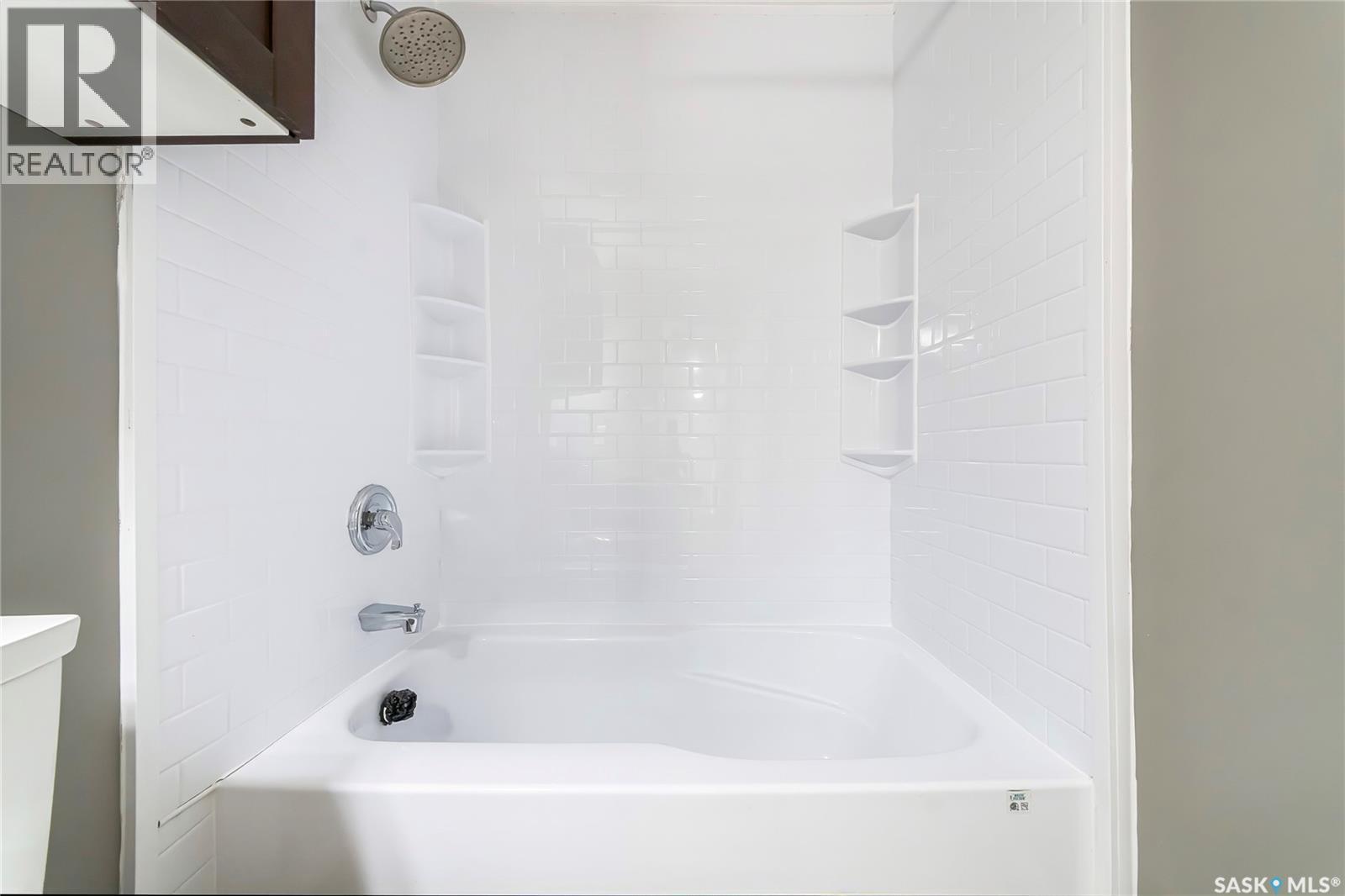 301 335 Kingsmere Boulevard, Saskatoon, SK