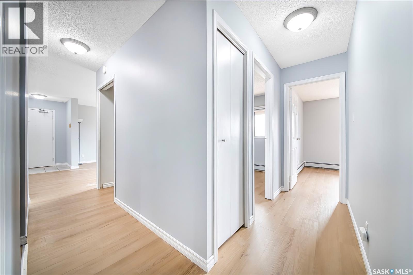 301 335 Kingsmere Boulevard, Saskatoon, SK