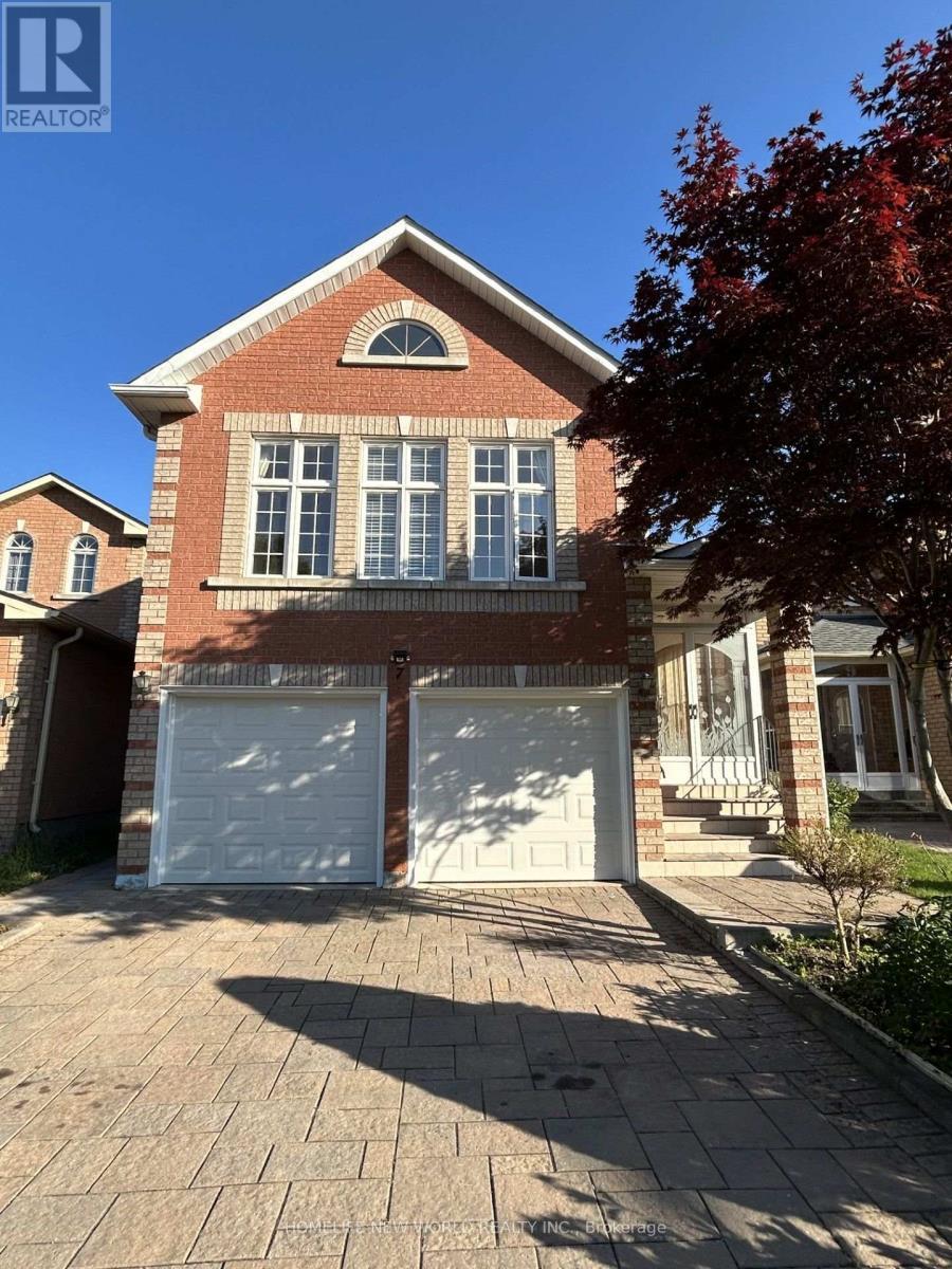 7 Symphony Gate, Markham, ON