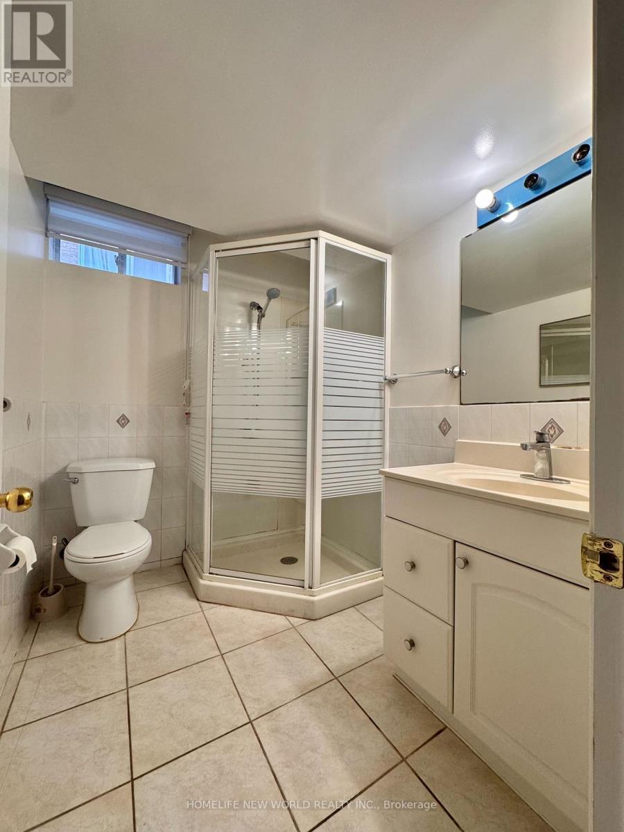 7 Symphony Gate, Markham, ON