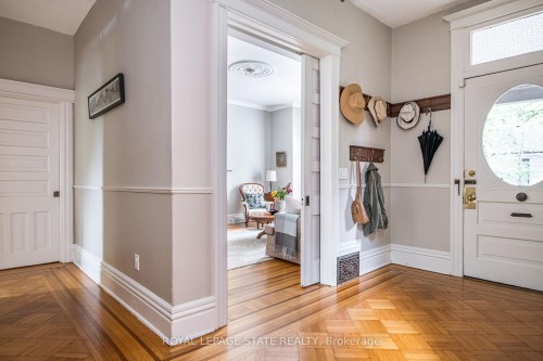 118 Markland Street, Hamilton, ON 