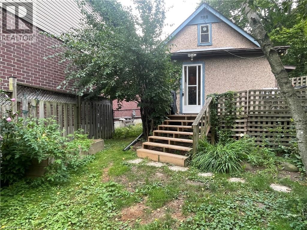 270 West 18Th Street, Hamilton, ON