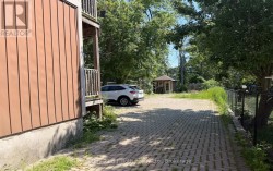 Lots of Parking - 