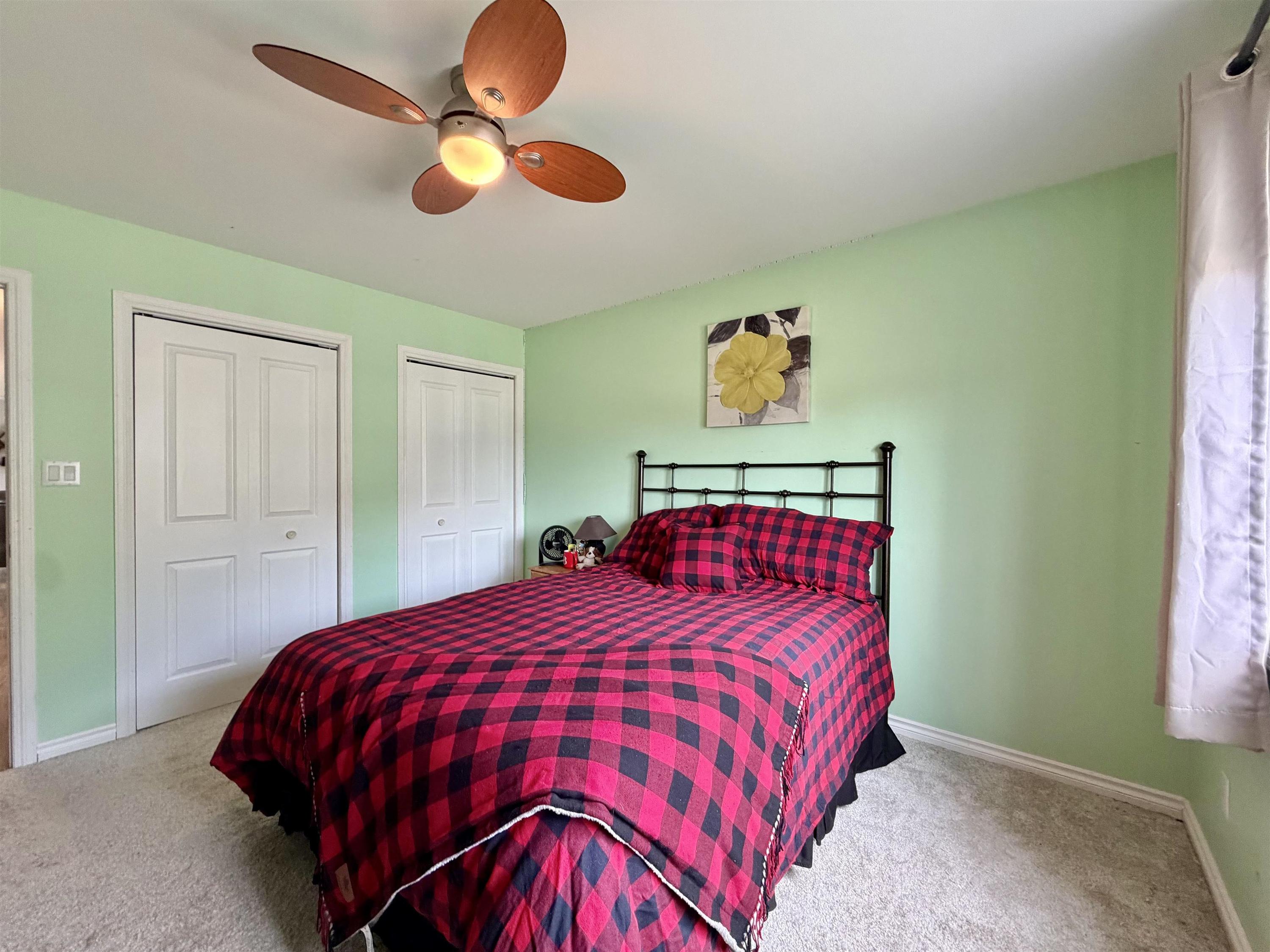 8 Spruce Drive, Emo, ON