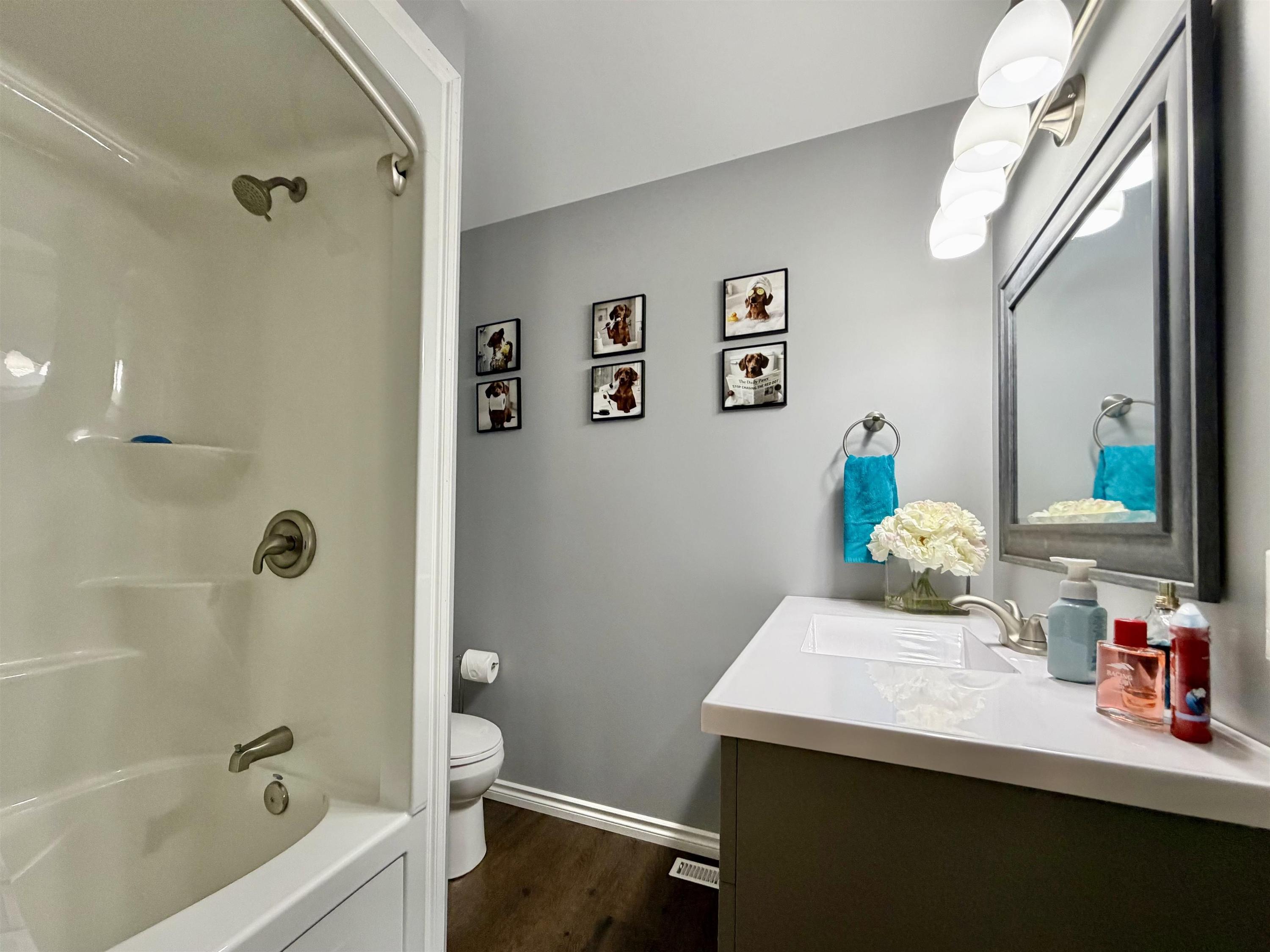 8 Spruce Drive, Emo, ON