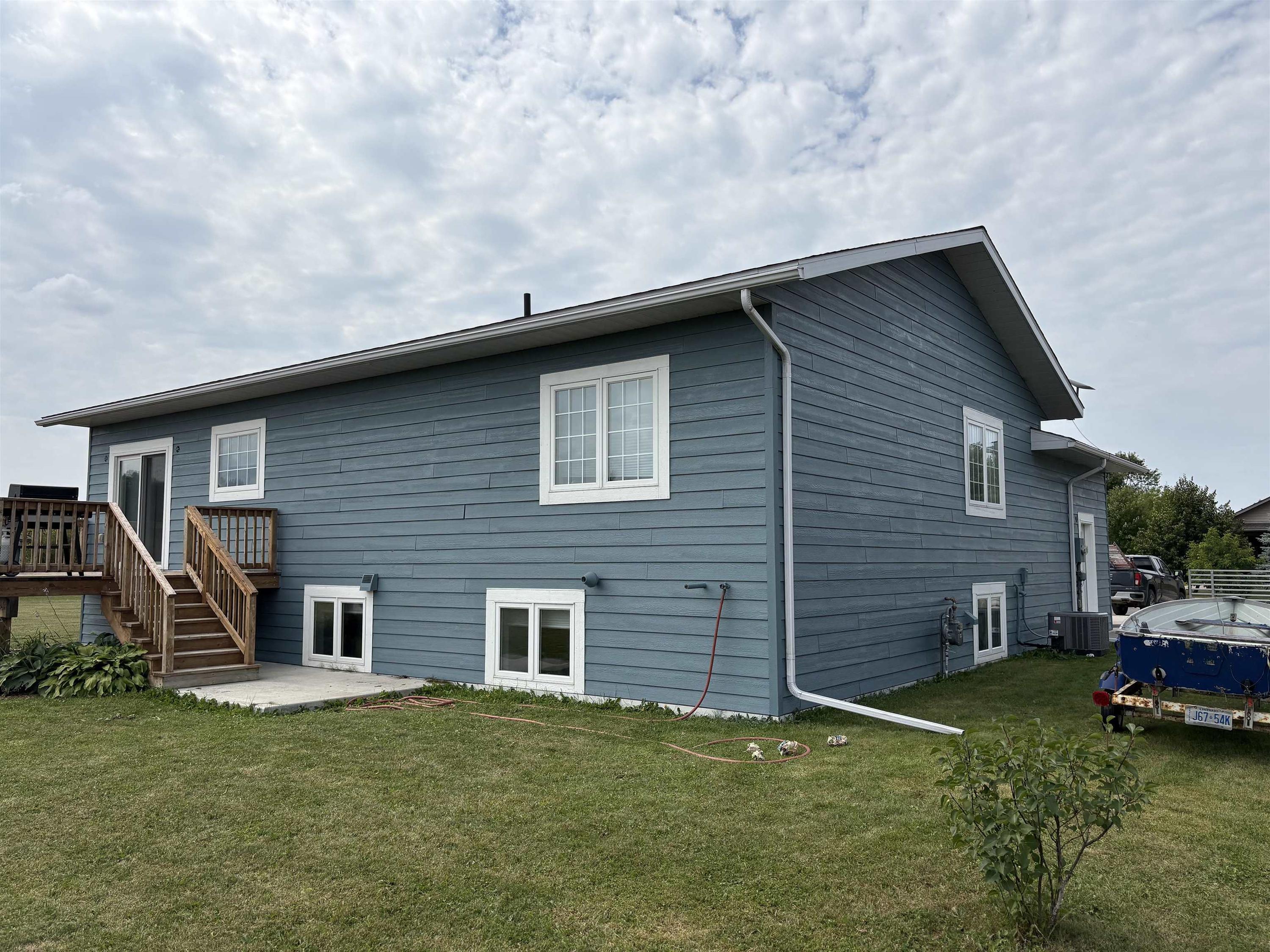 8 Spruce Drive, Emo, ON