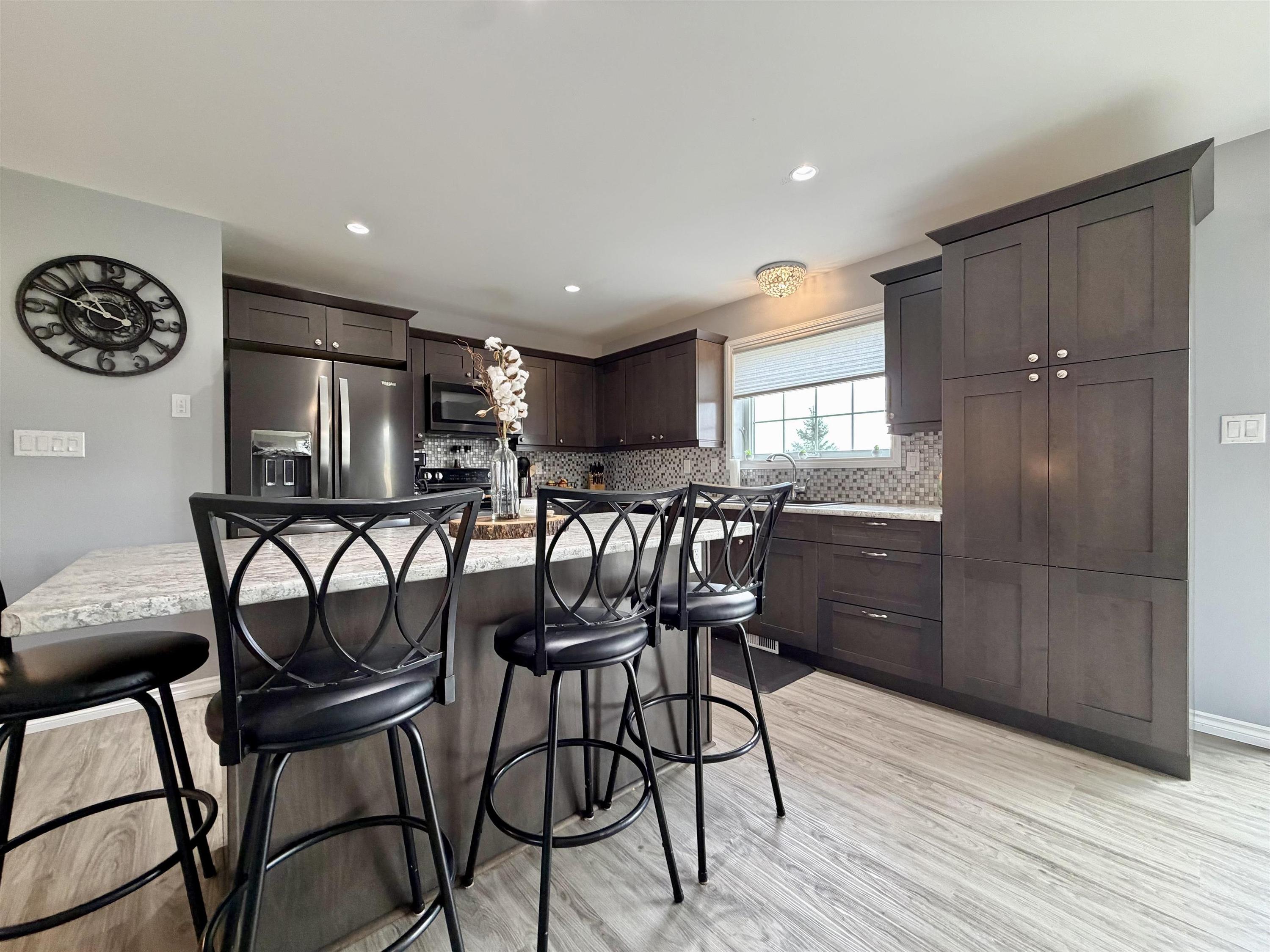 8 Spruce Drive, Emo, ON