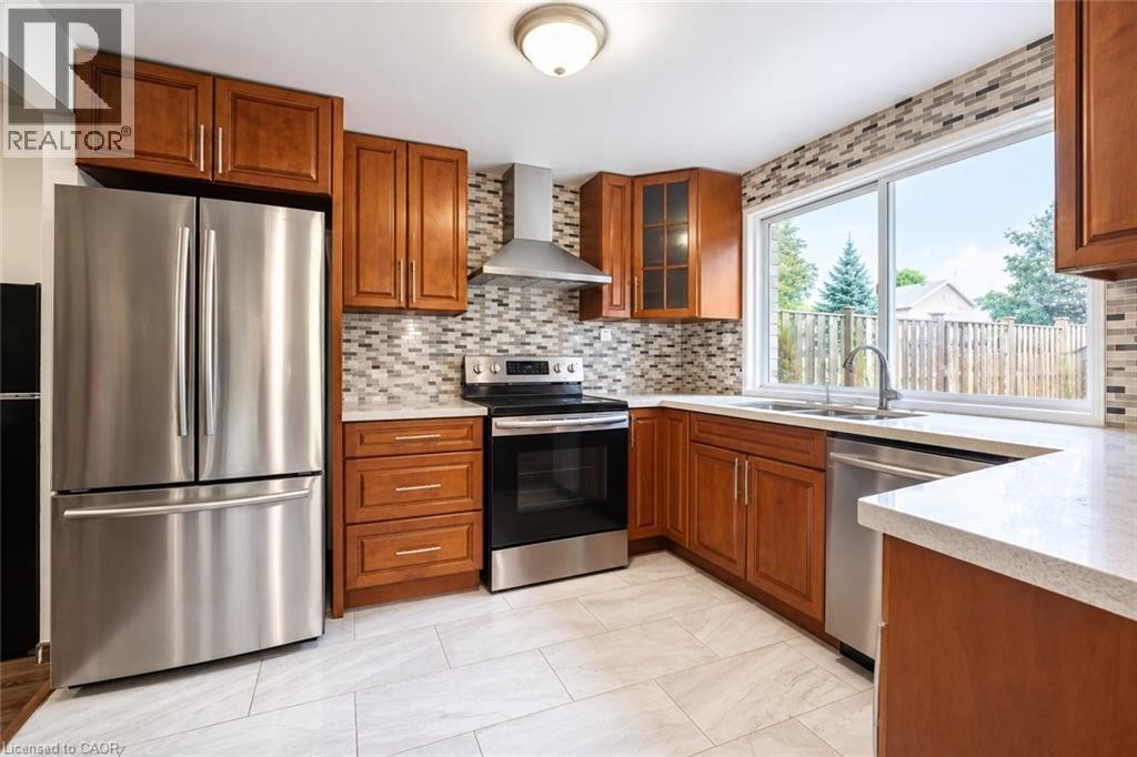 481 Timbercroft Crescent, Waterloo, ON