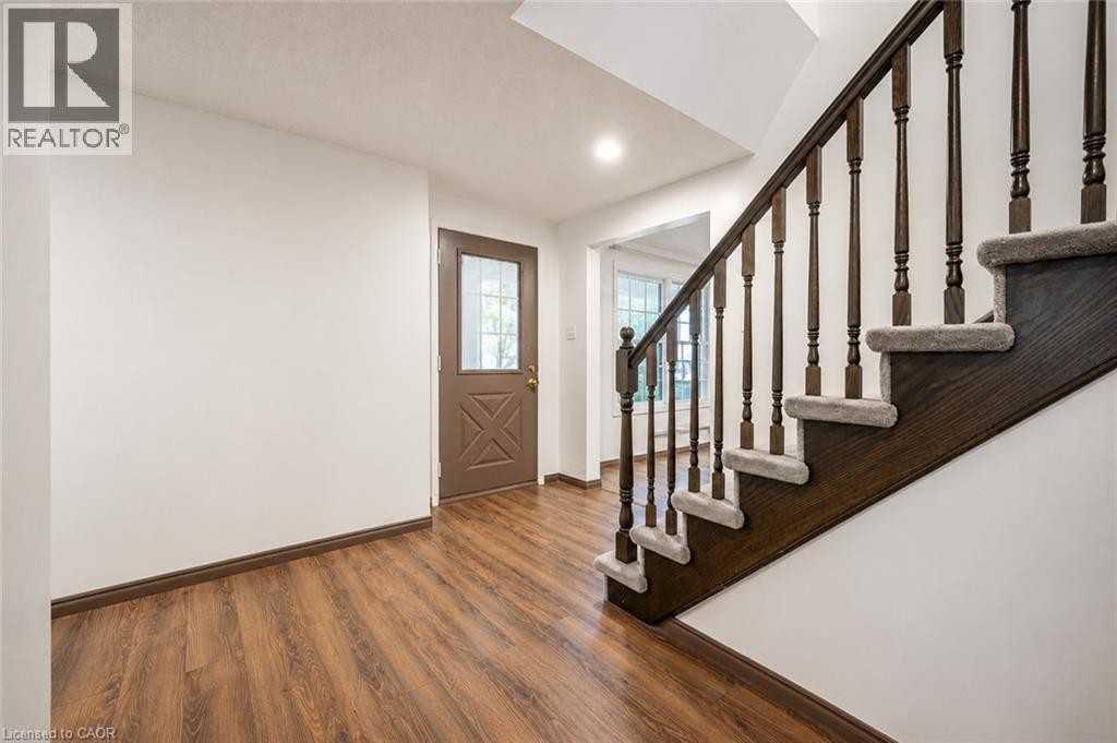 481 Timbercroft Crescent, Waterloo, ON