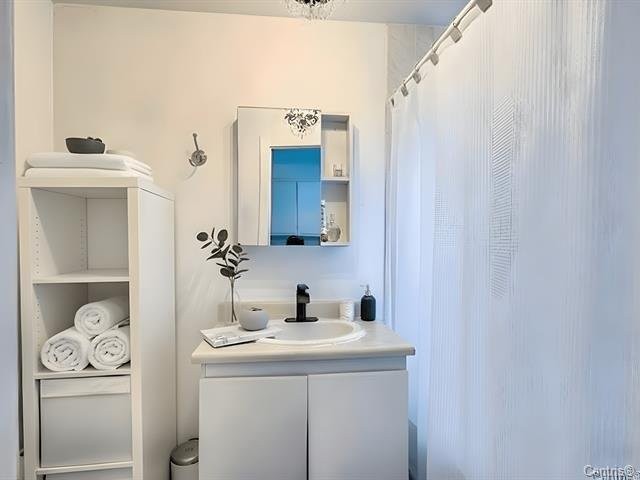 Salle de bains - 12A 8E Avenue, Montréal (Pierrefonds-Roxboro), QC