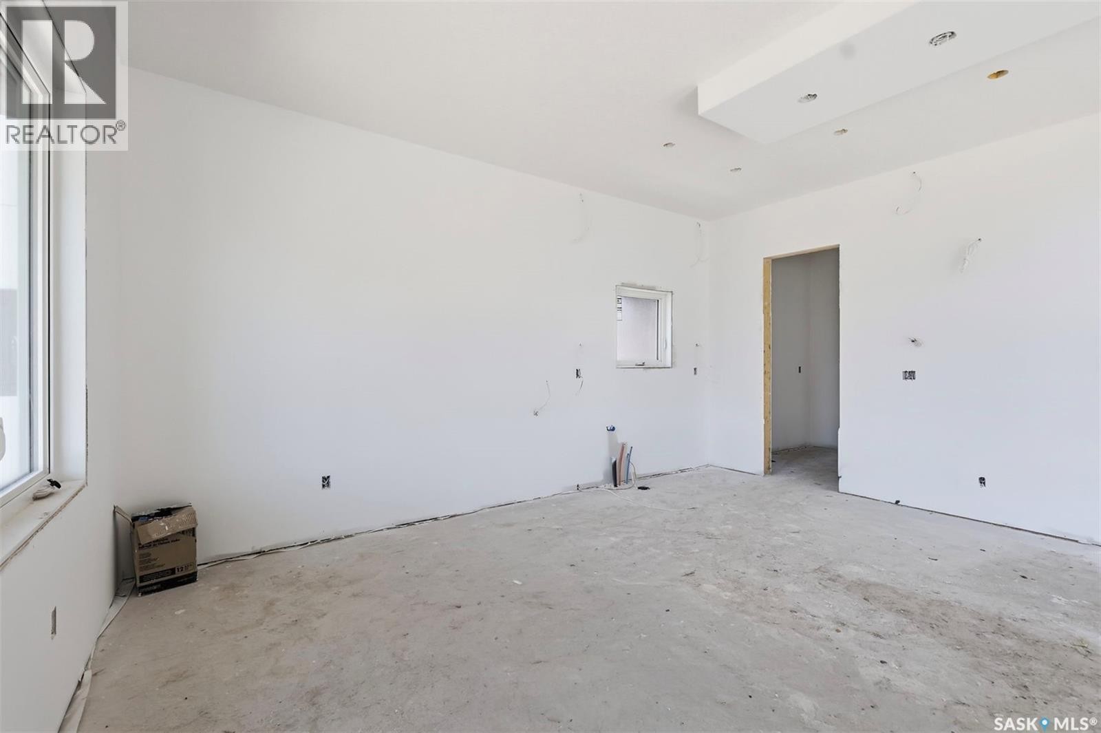 390 Sharma Crescent, Saskatoon, SK