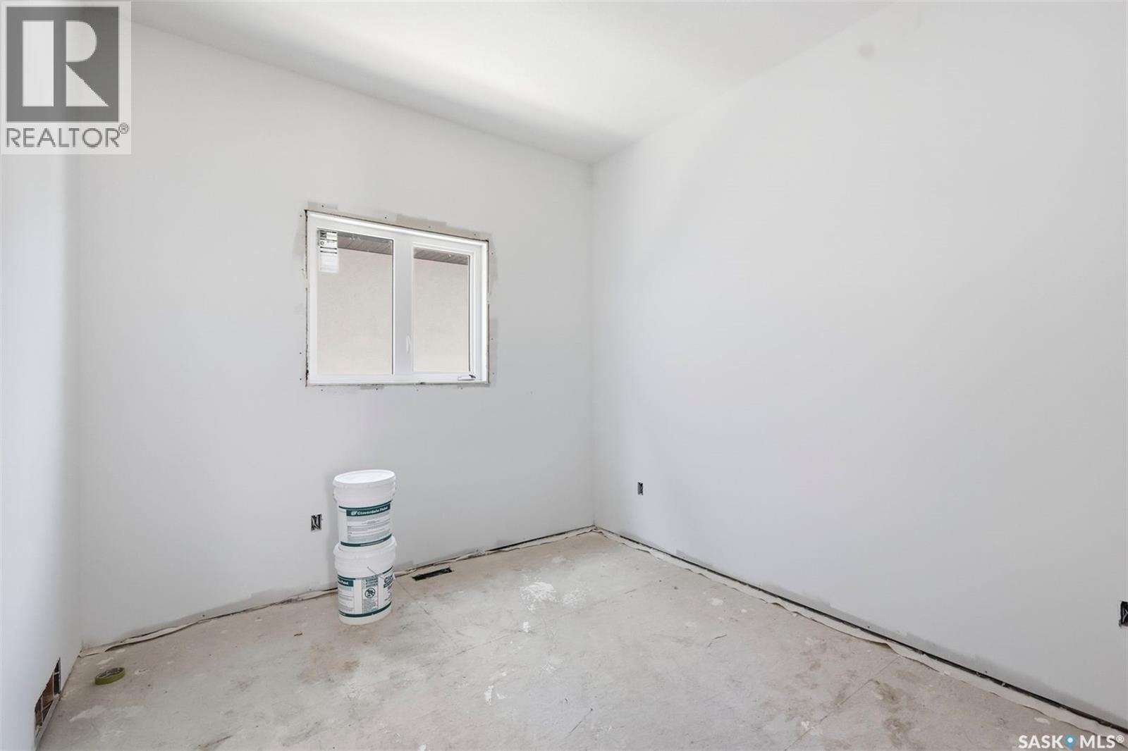 390 Sharma Crescent, Saskatoon, SK