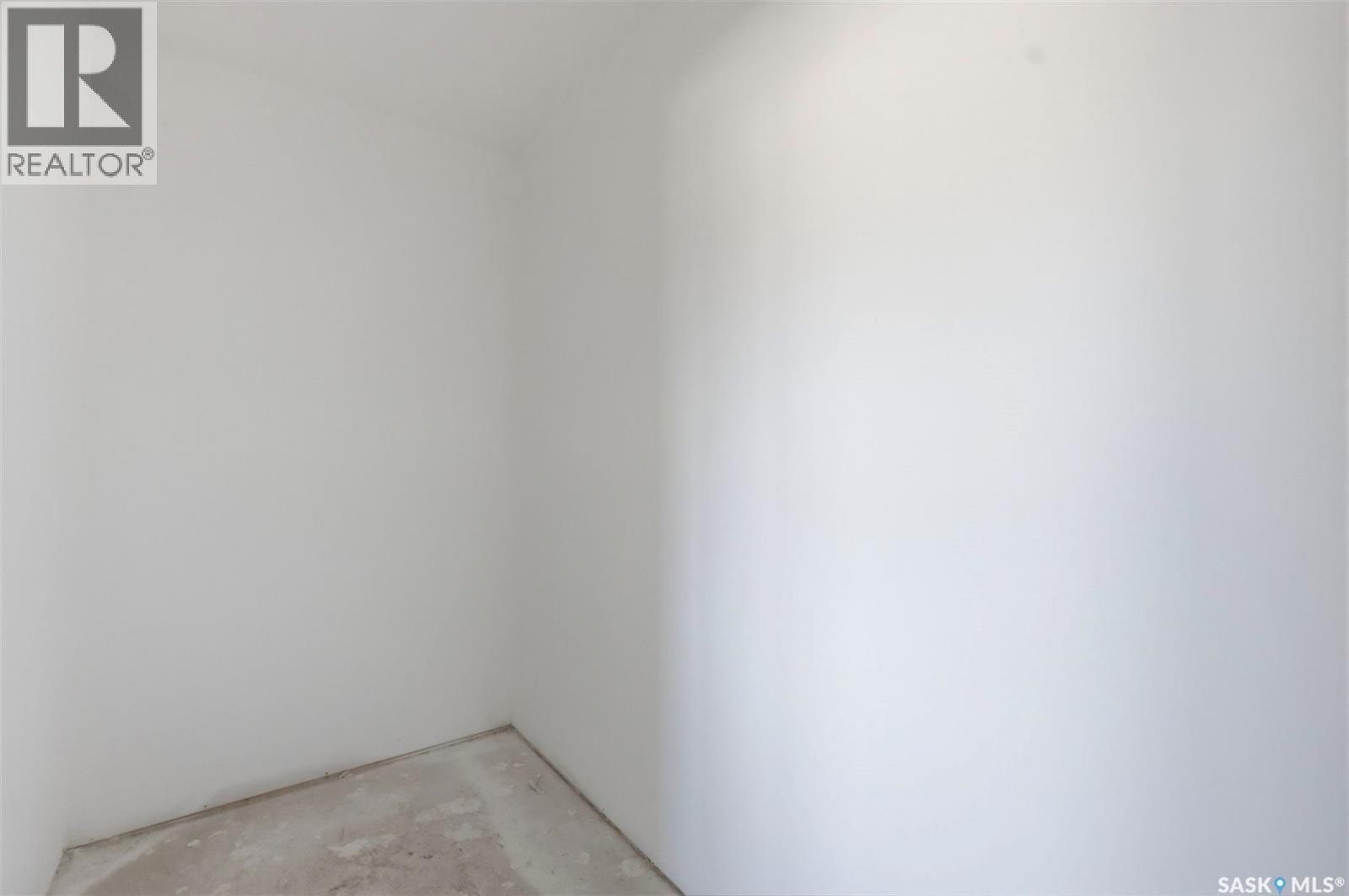390 Sharma Crescent, Saskatoon, SK