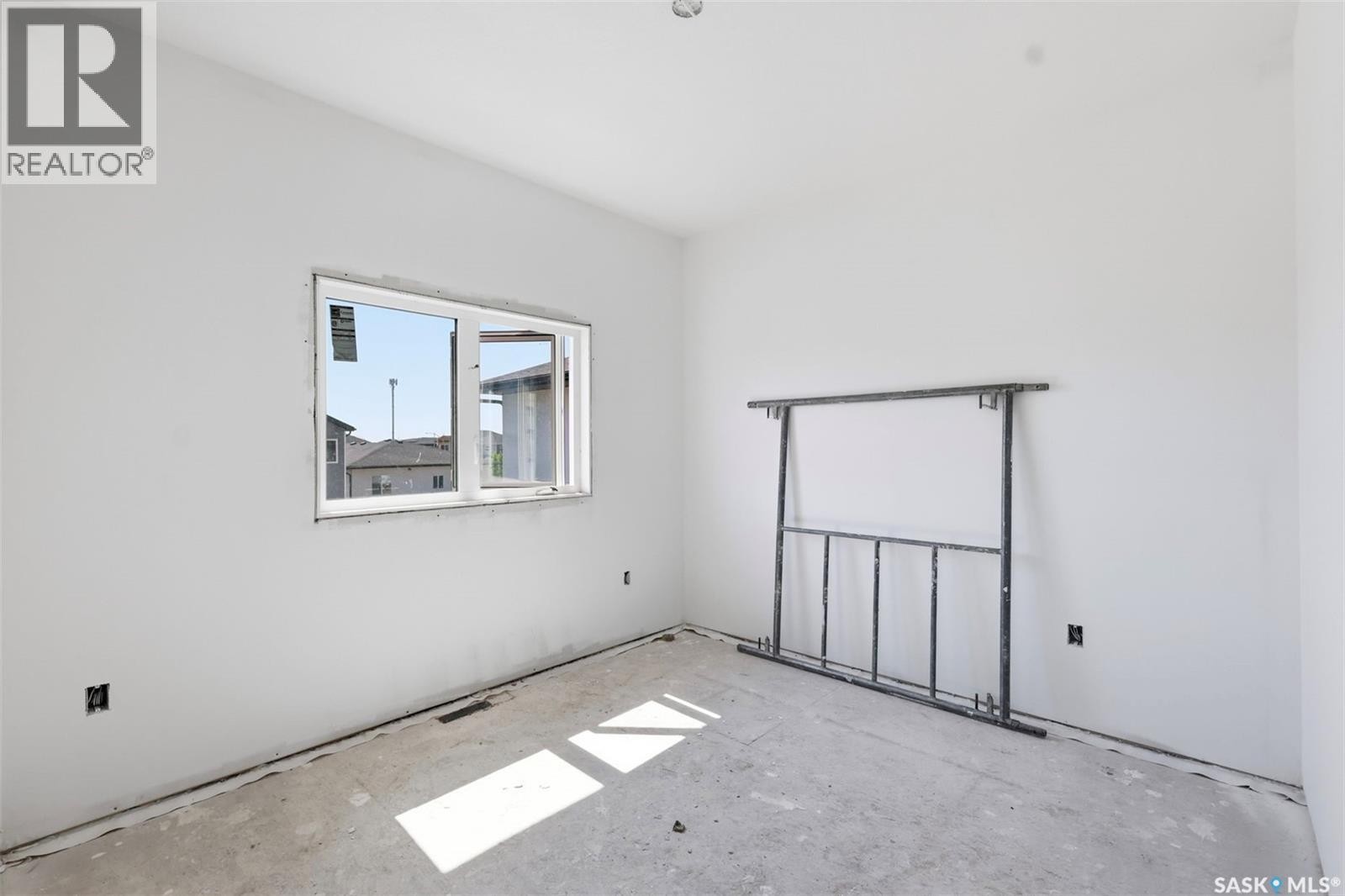 390 Sharma Crescent, Saskatoon, SK