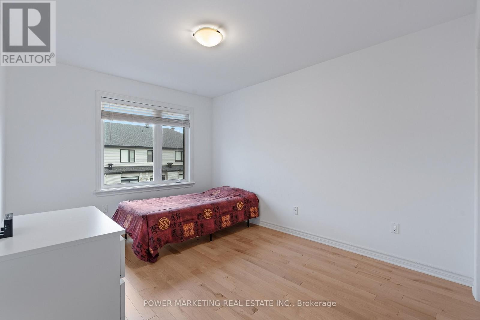 677 Cordelette Circle, Ottawa, ON