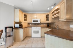 Kitchen - 