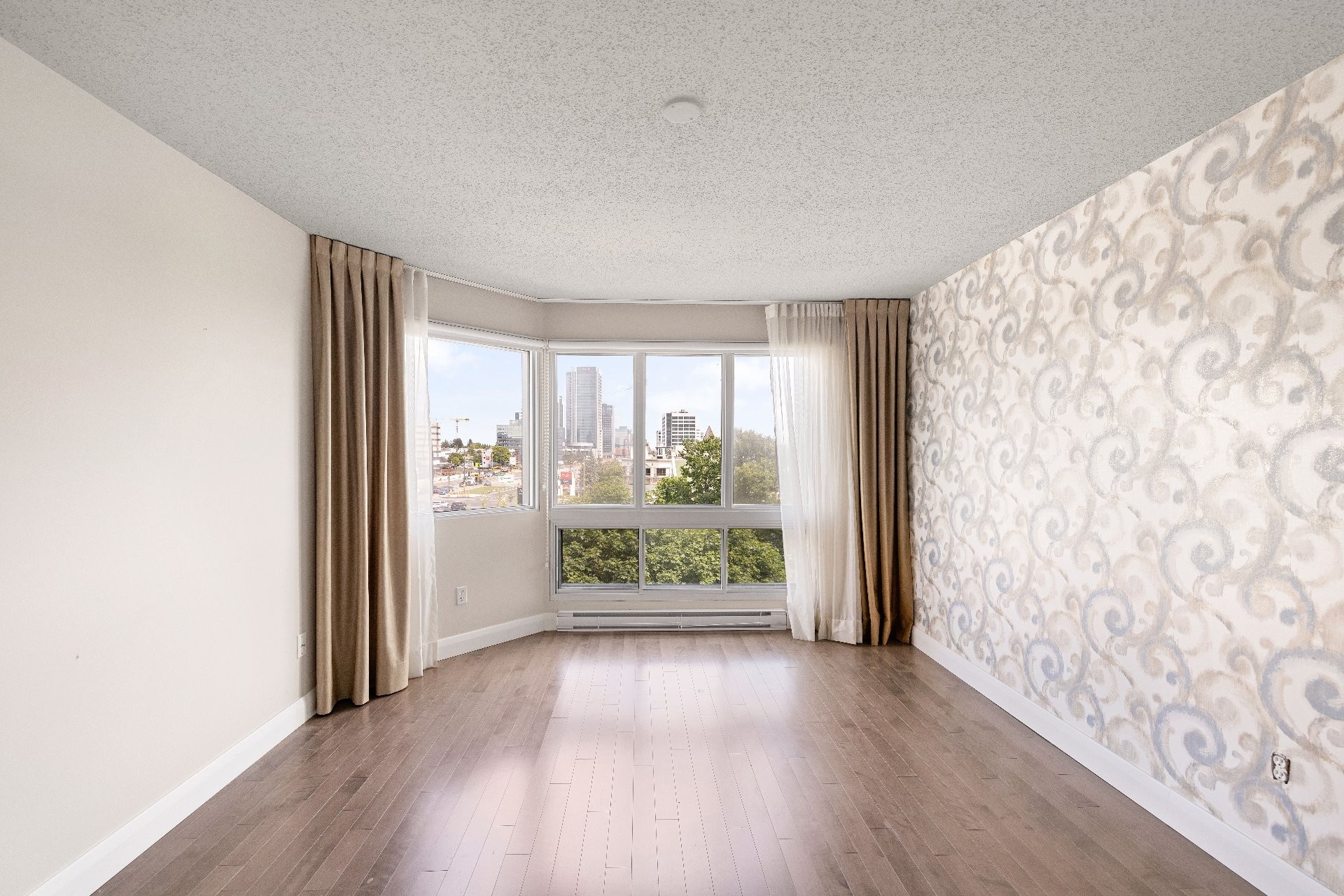 Master Bedroom - 518-3111 Av. Des Hôtels, Québec (Sainte-Foy/Sillery/Cap-Rouge), QC