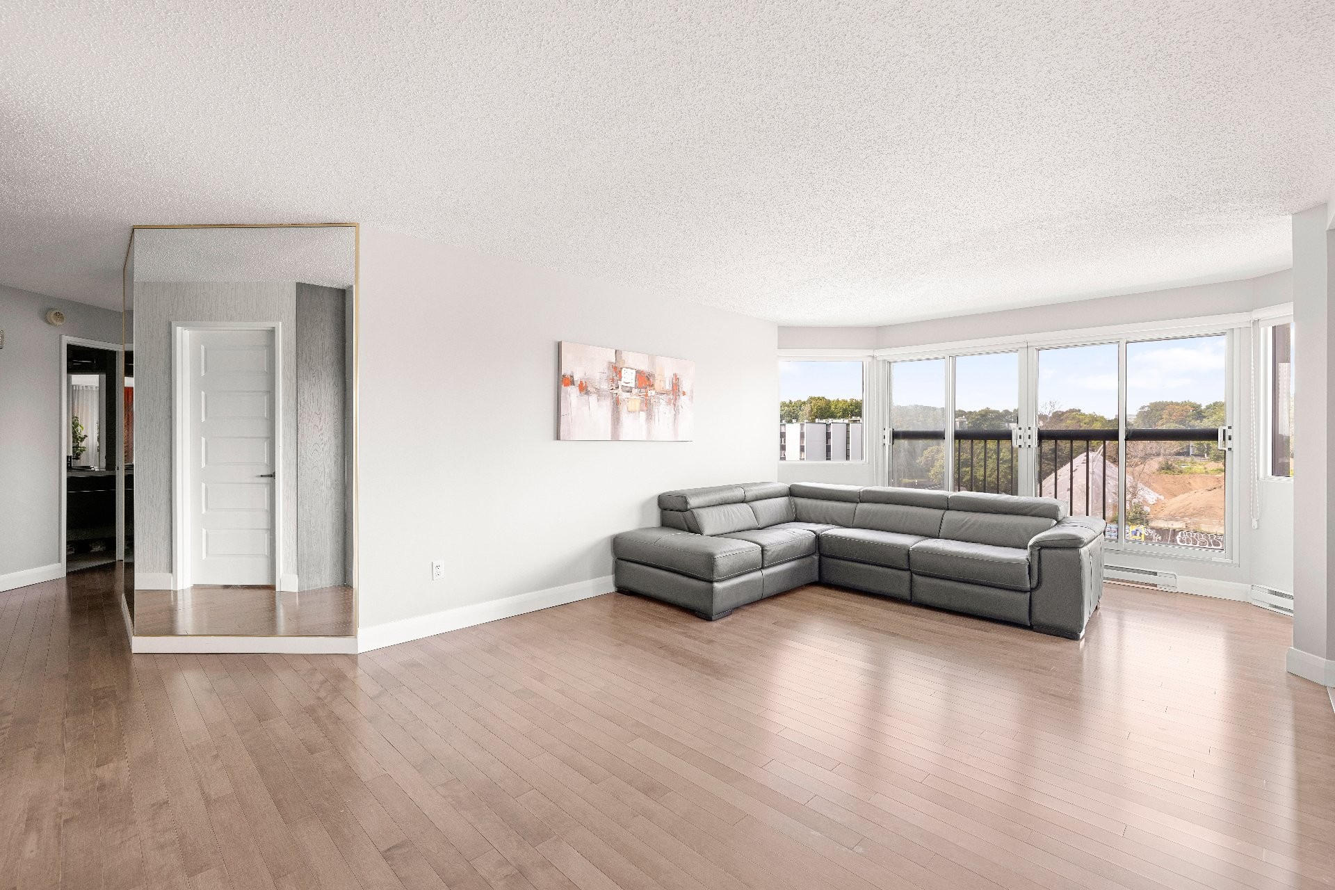 Living Room - 518-3111 Av. Des Hôtels, Québec (Sainte-Foy/Sillery/Cap-Rouge), QC