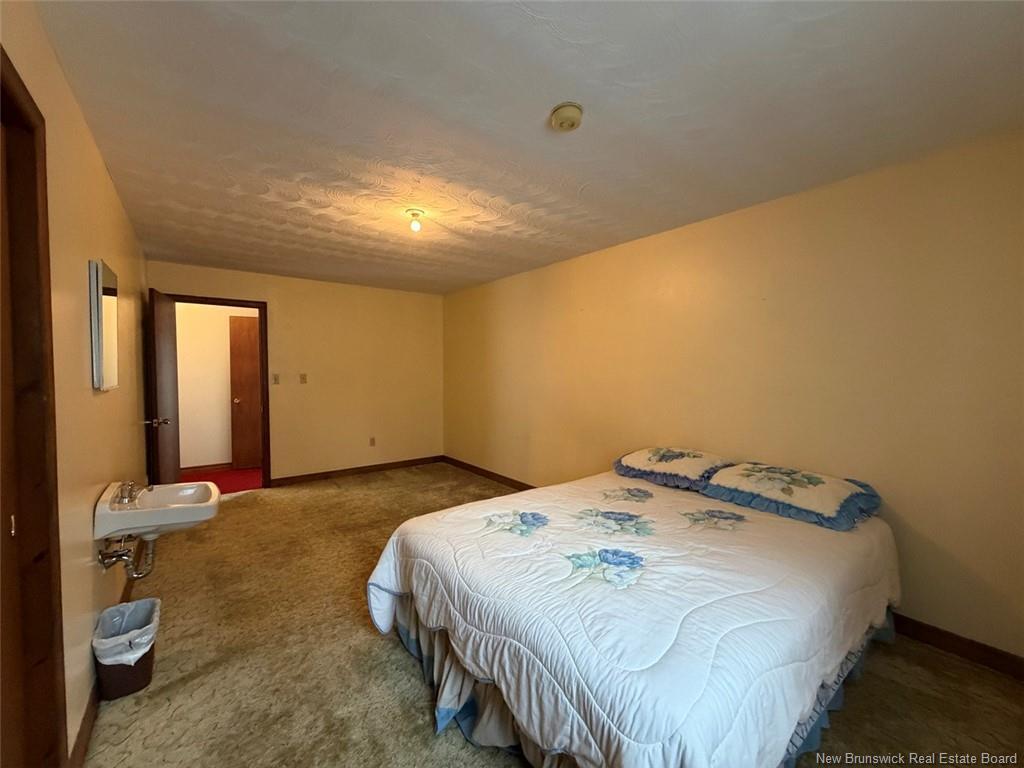 2371 Commerciale St, Saint-François-De-Madawaska, NB