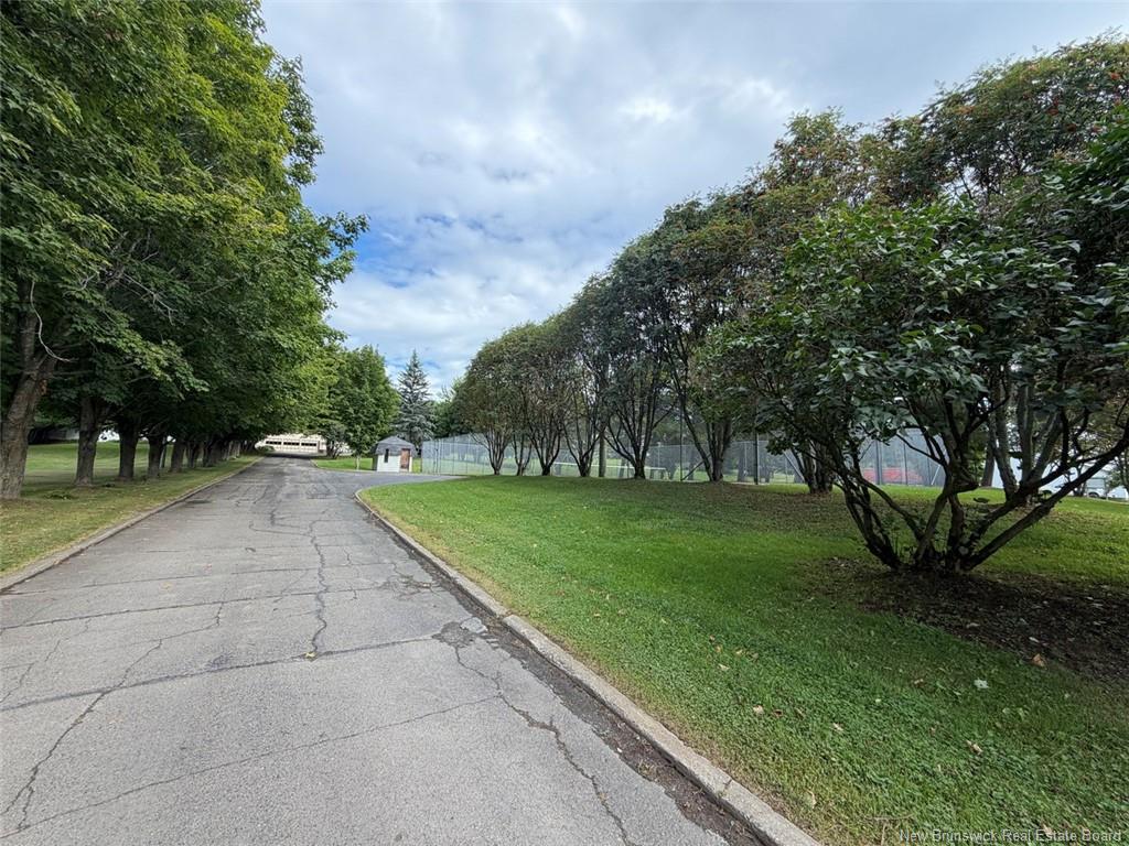 2371 Commerciale St, Saint-François-De-Madawaska, NB