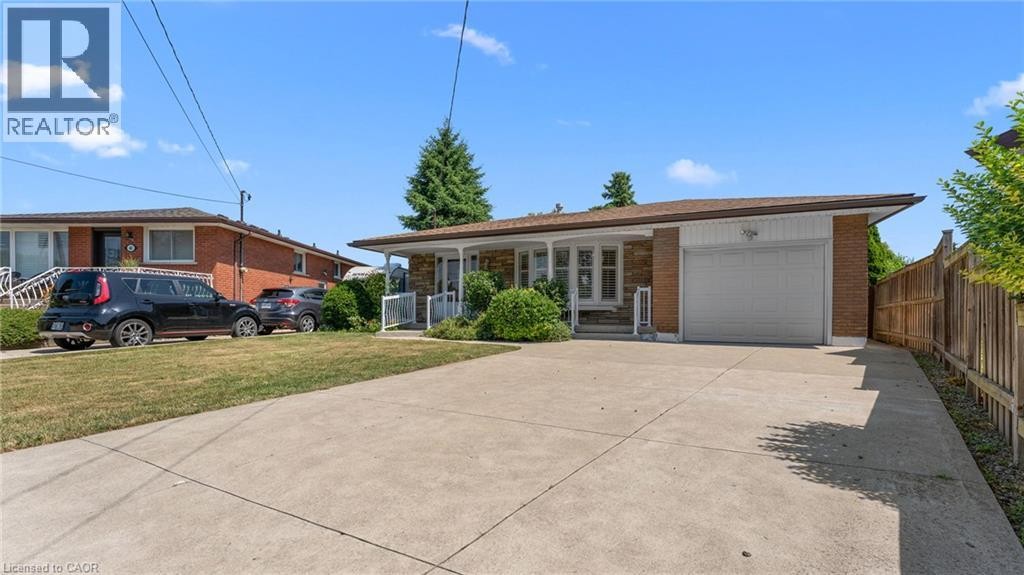 84 Tyrone Drive, Hamilton, ON