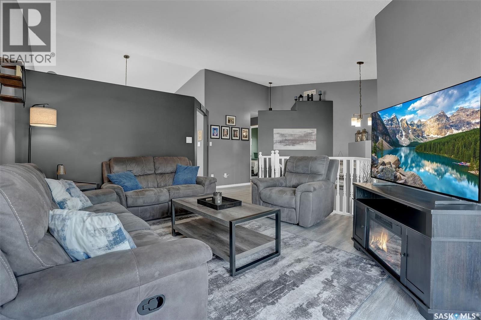 1355 Maple Leaf Crescent N, Regina, SK