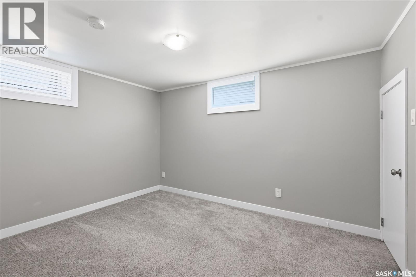 220 3Rd Street E, Saskatoon, SK