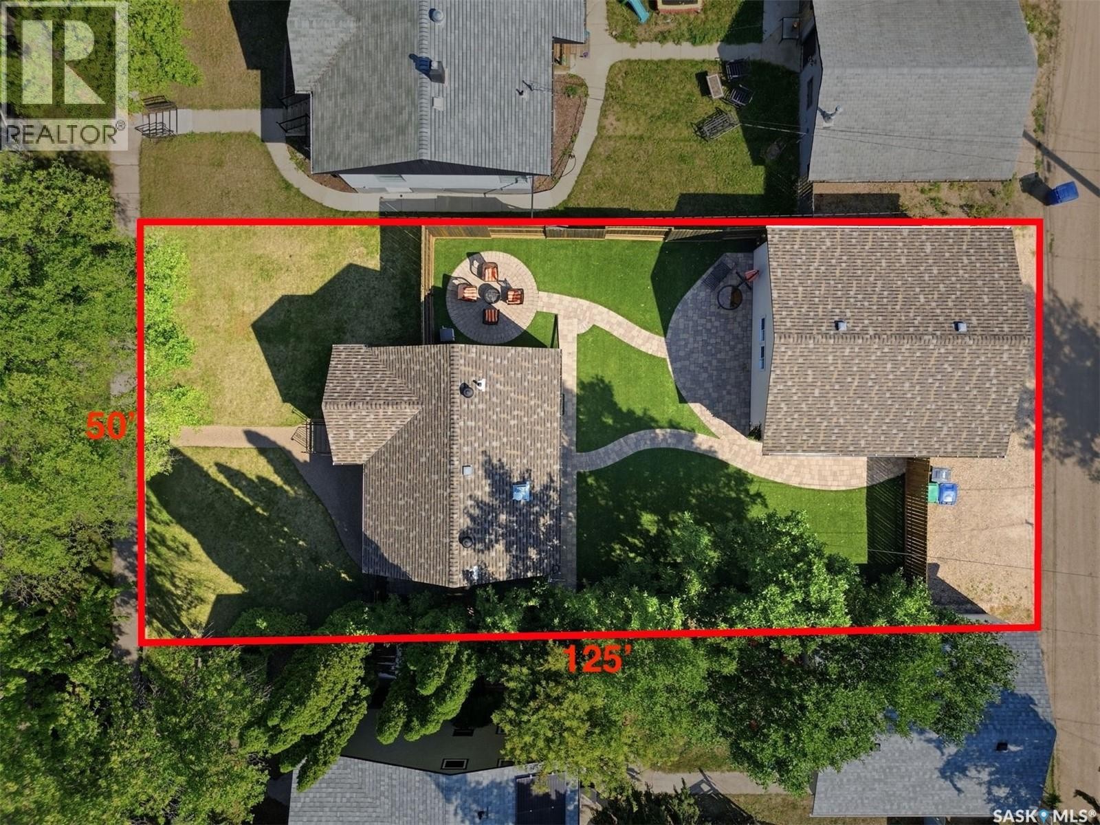 220 3Rd Street E, Saskatoon, SK