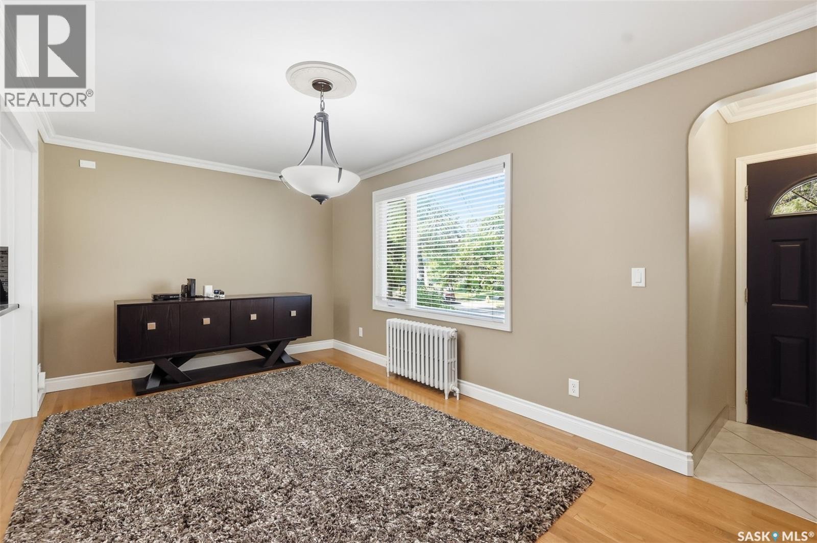 220 3Rd Street E, Saskatoon, SK