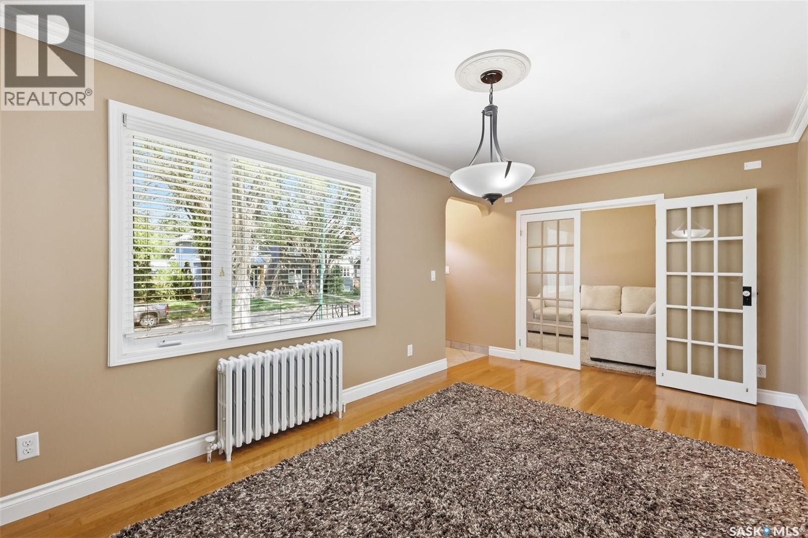220 3Rd Street E, Saskatoon, SK
