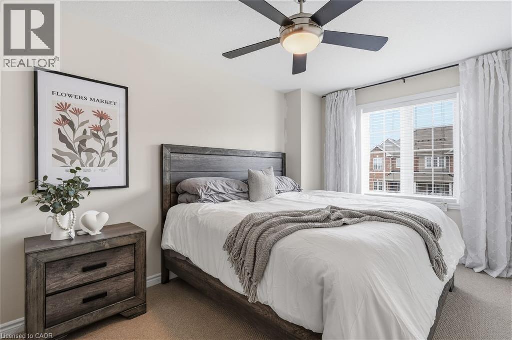 25 Hiscott Drive, Waterdown, ON