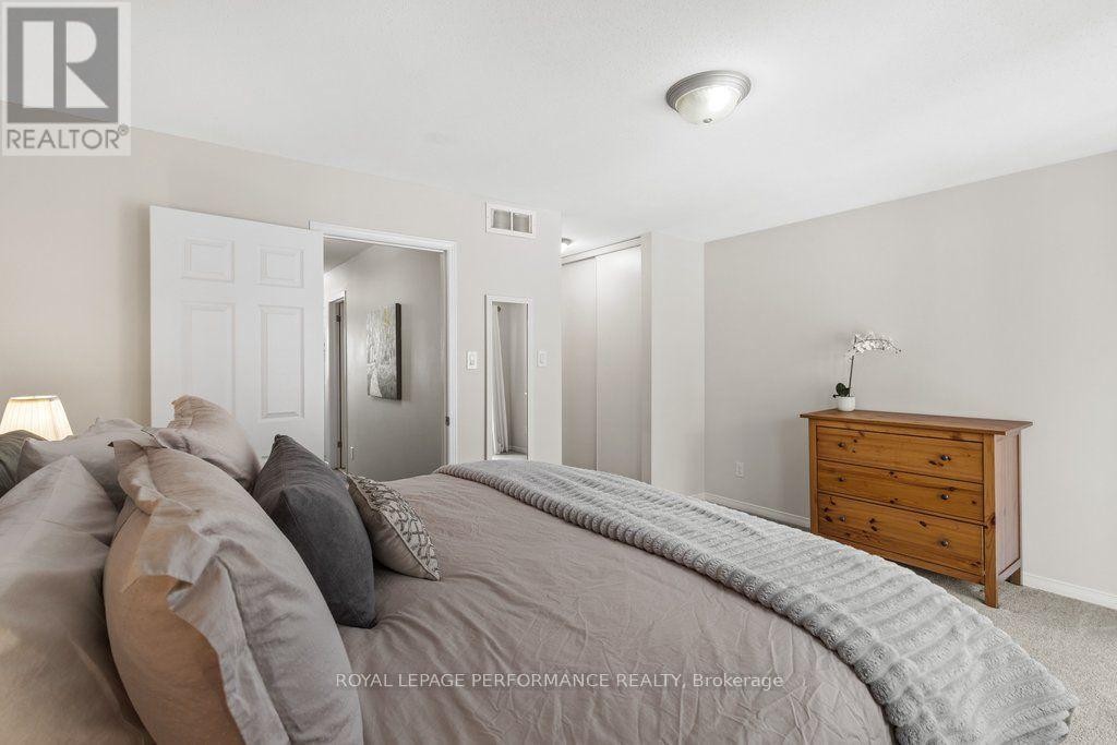 175 Windswept Private, Ottawa, ON