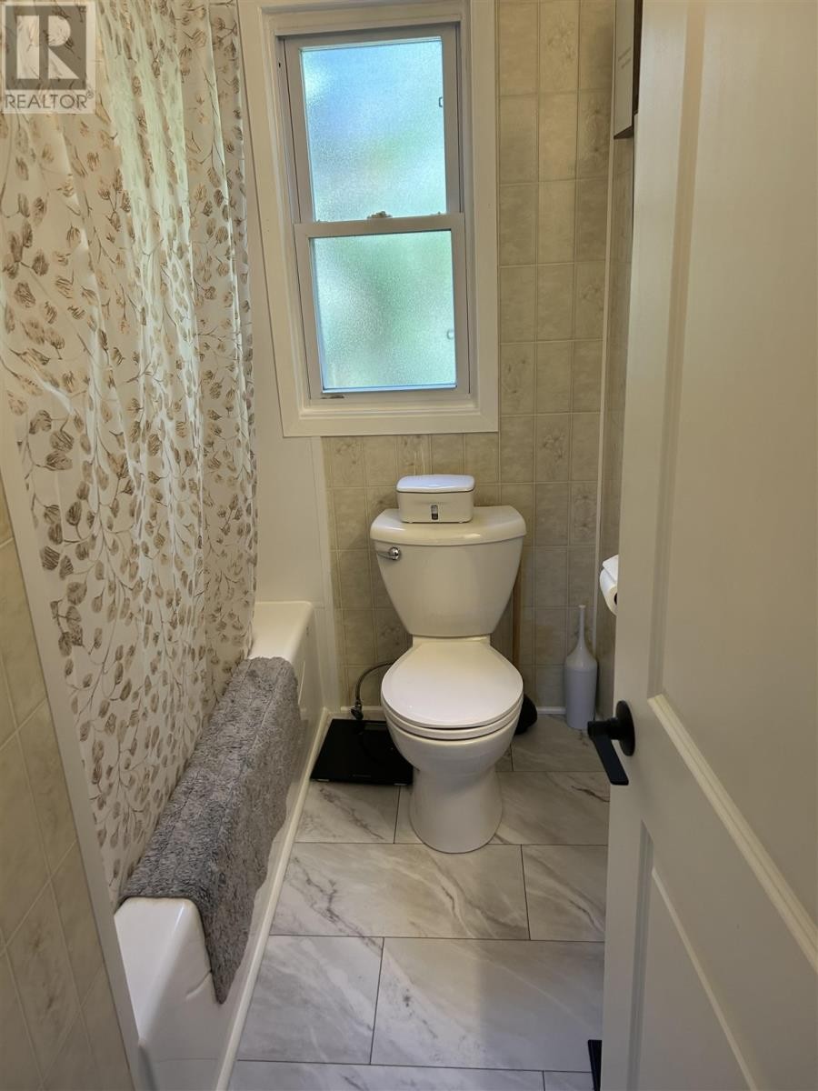 54 Killarney Rd, Sault Ste. Marie, ON