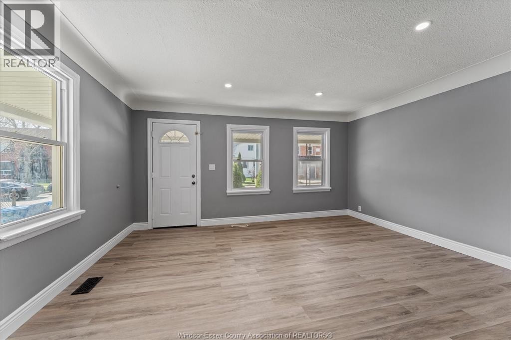 1210-1212 Monmouth, Windsor, ON