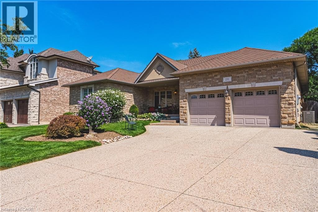 231 Pine Cove Road, Burlington, ON