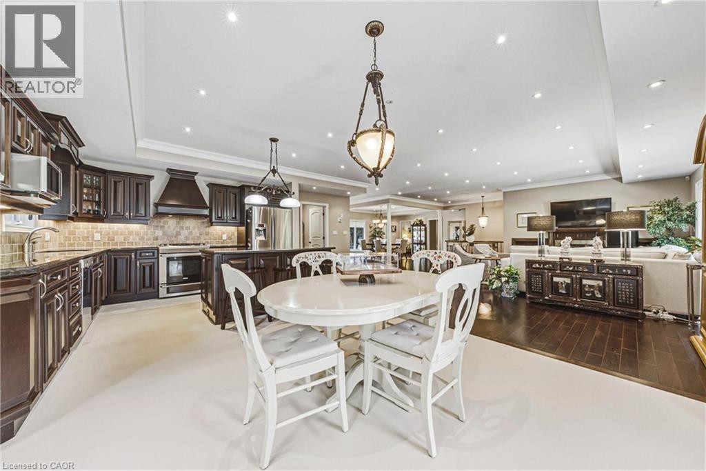 231 Pine Cove Road, Burlington, ON