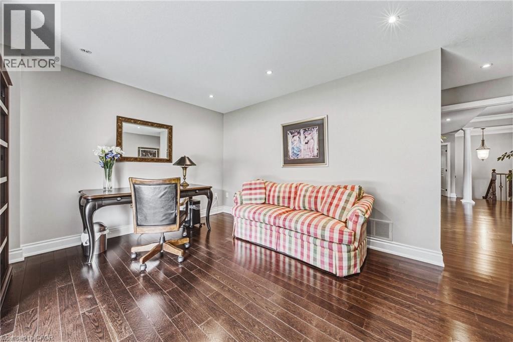 231 Pine Cove Road, Burlington, ON