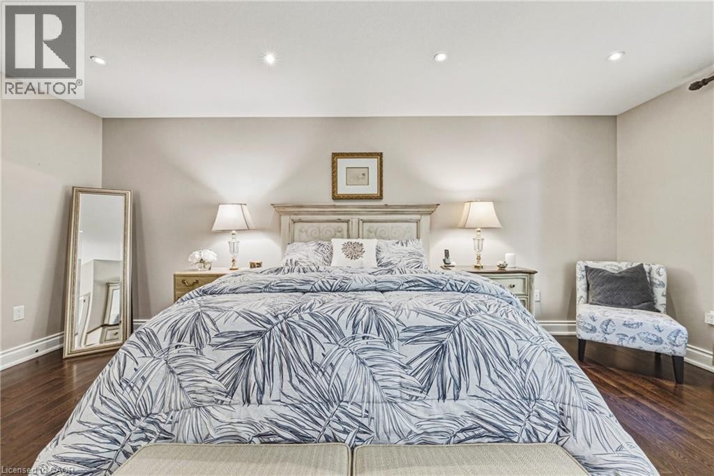 231 Pine Cove Road, Burlington, ON
