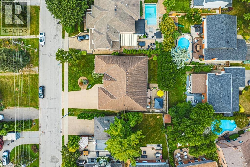 231 Pine Cove Road, Burlington, ON