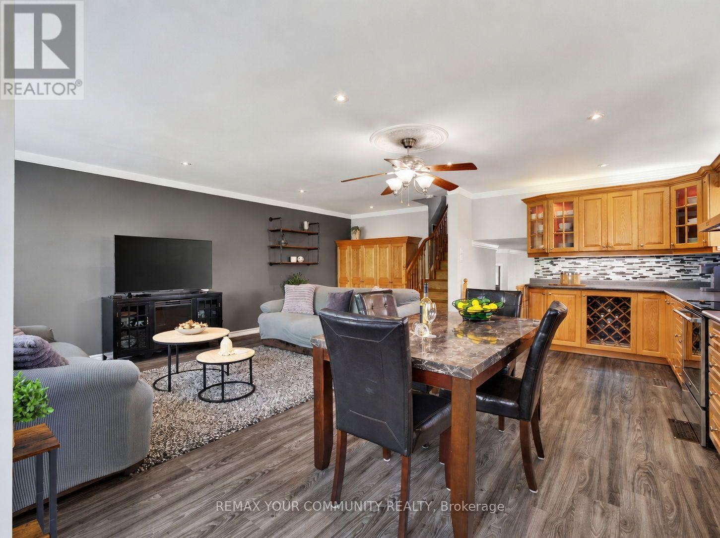 36 Crossbow Crescent, Toronto, ON
