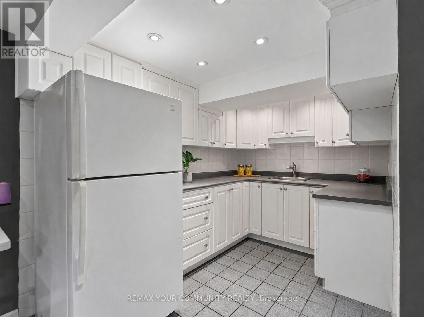 36 Crossbow Crescent, Toronto, ON
