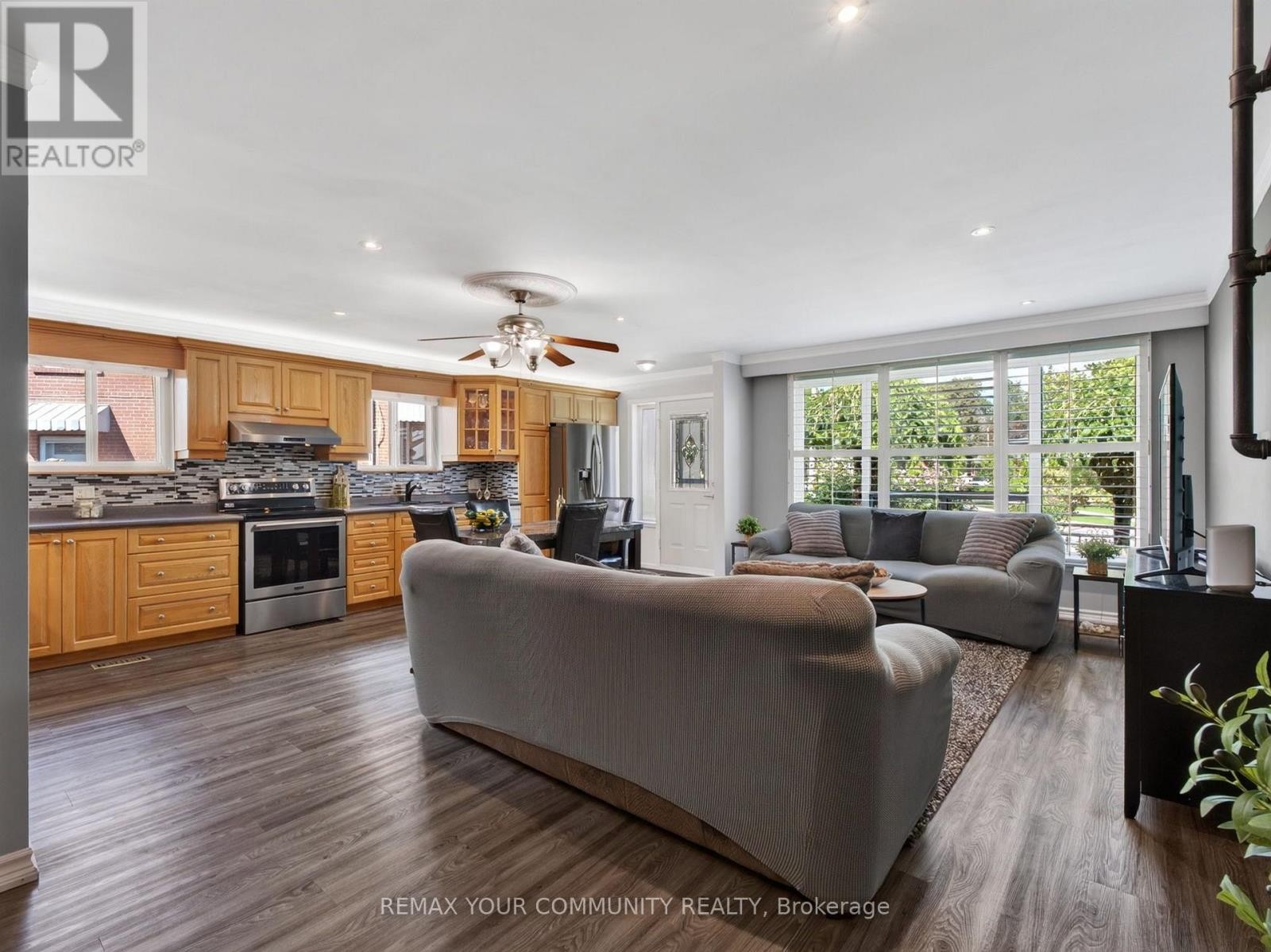 36 Crossbow Crescent, Toronto, ON