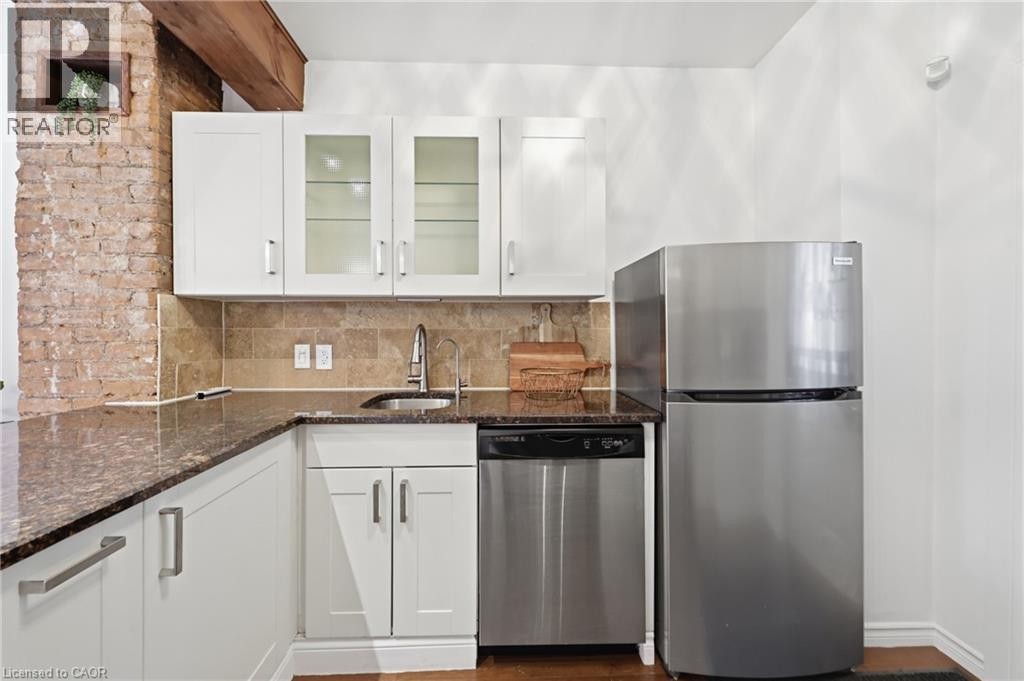 128 Robert Street, Hamilton, ON