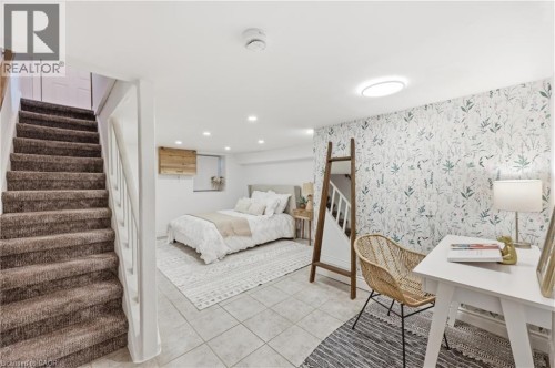 128 Robert Street, Hamilton, ON 