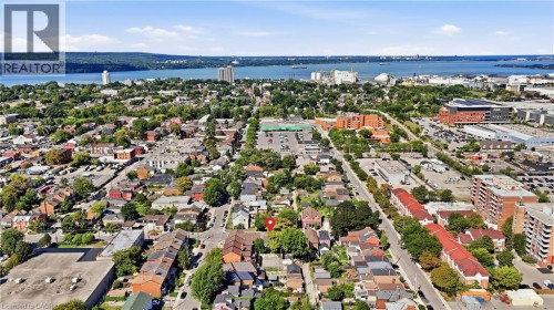 128 Robert Street, Hamilton, ON 