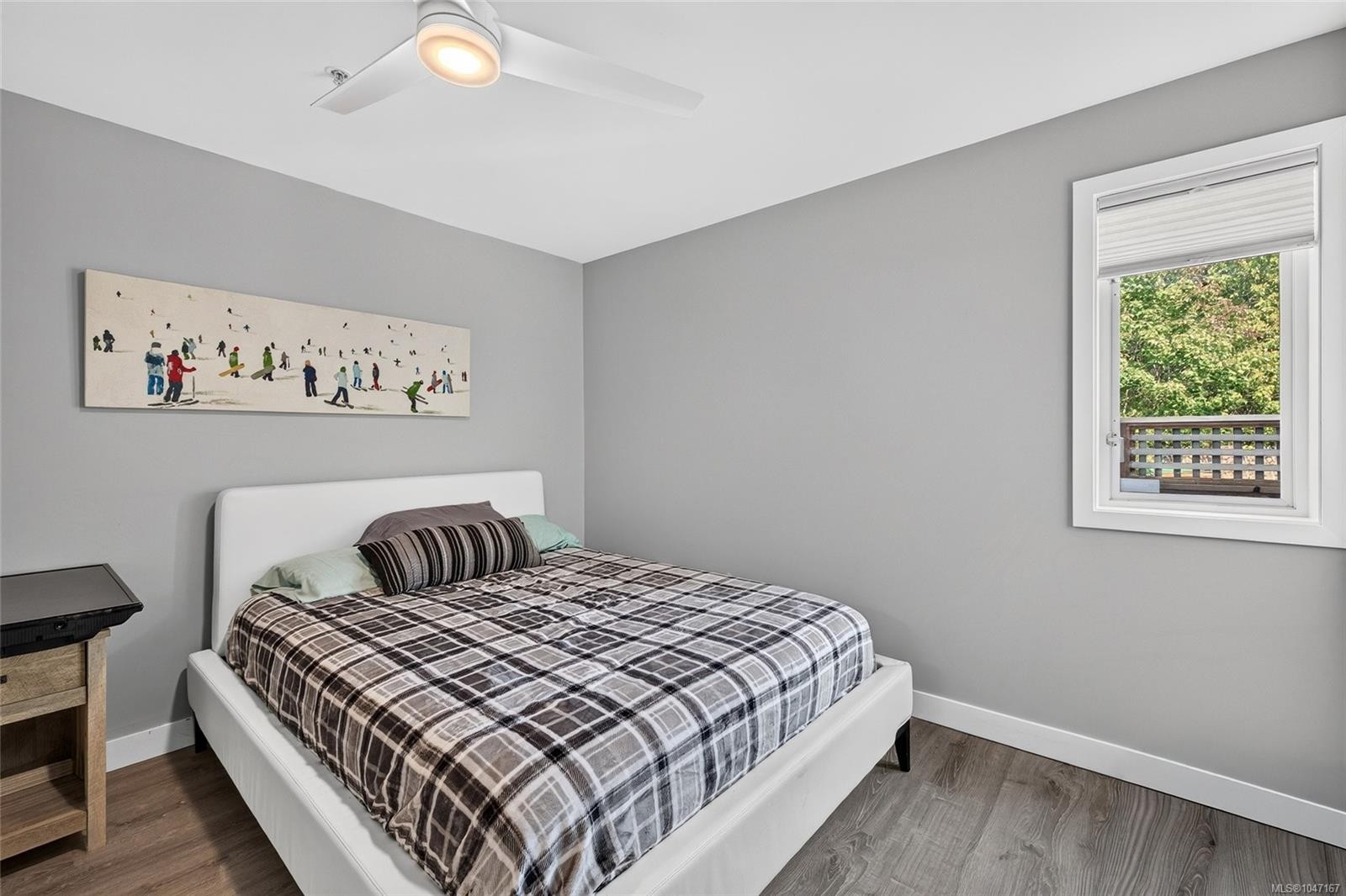 16 Edwards Estates Rd, View Royal, BC